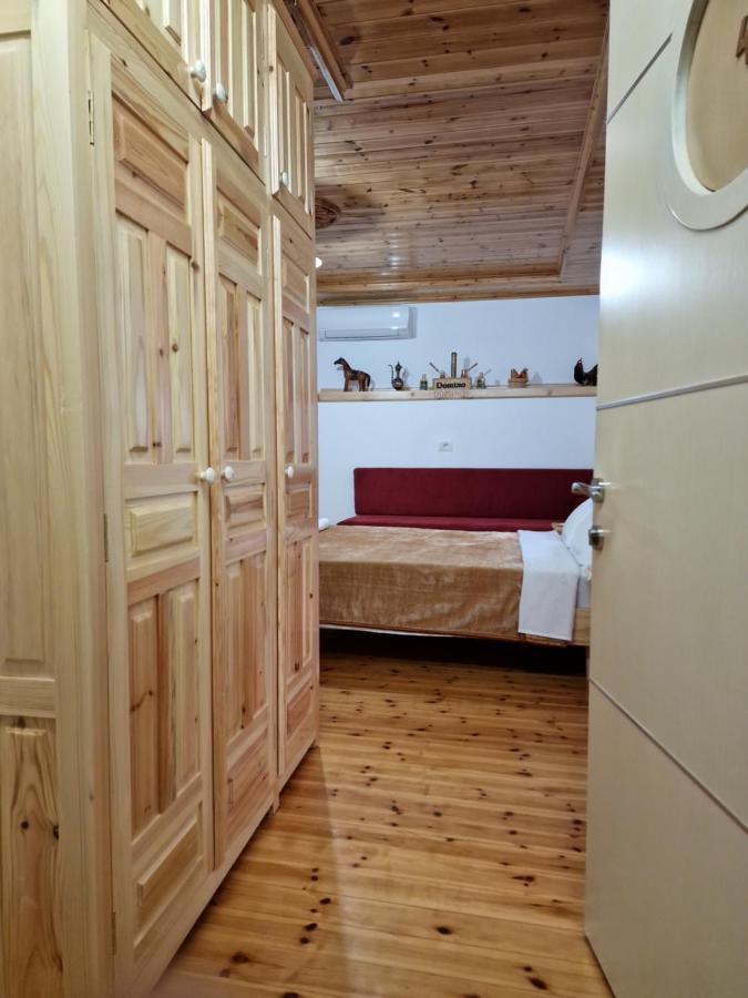 Hotel Domino Gjirokastra Kültér fotó