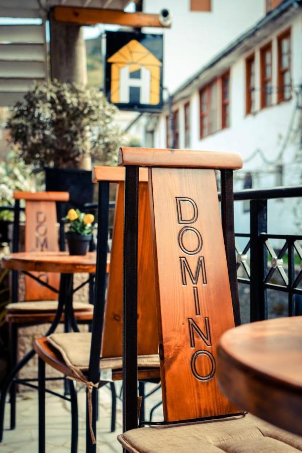 Hotel Domino Gjirokastra Kültér fotó